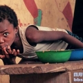 加纳儿童的真实生活影像记