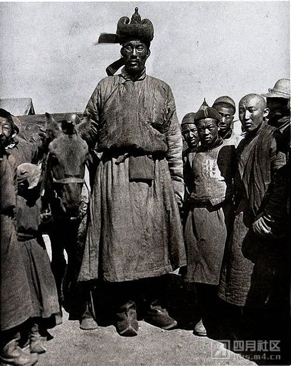 10-1922年的蒙古巨人.jpg