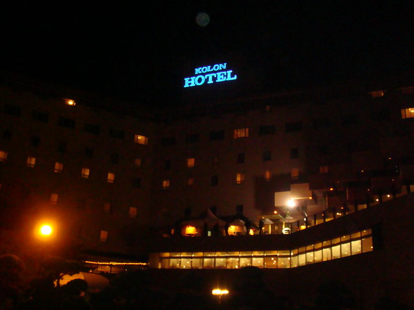 酒店夜景.jpg