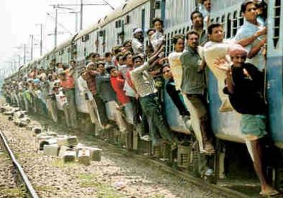 印度火车.jpg