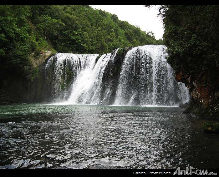 树海瀑布近景.jpg