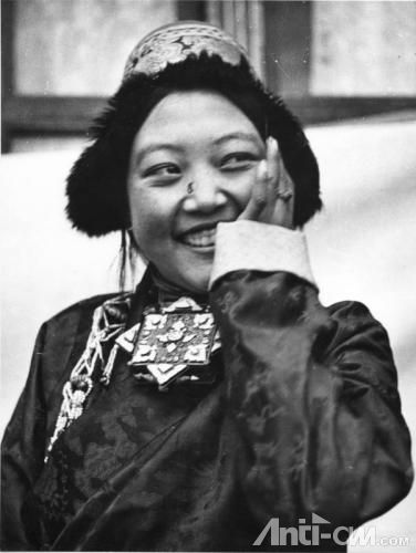 Eine vornehme Tibeterin.jpg