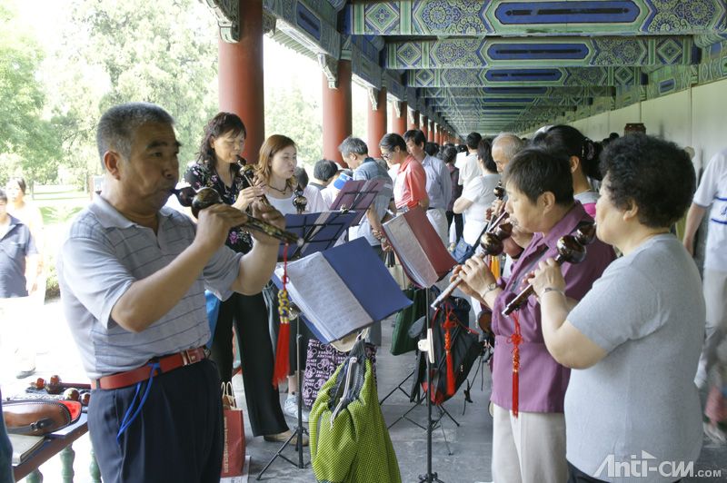 悠闲自得的天坛生活景象12.jpg