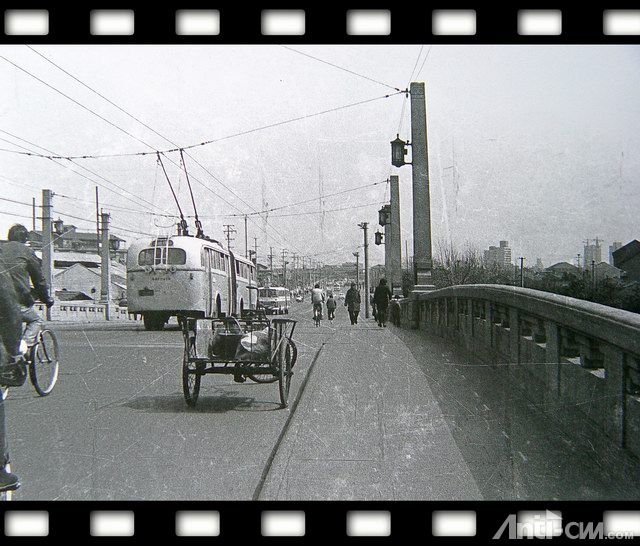 1976年苏州河长寿路桥.jpg