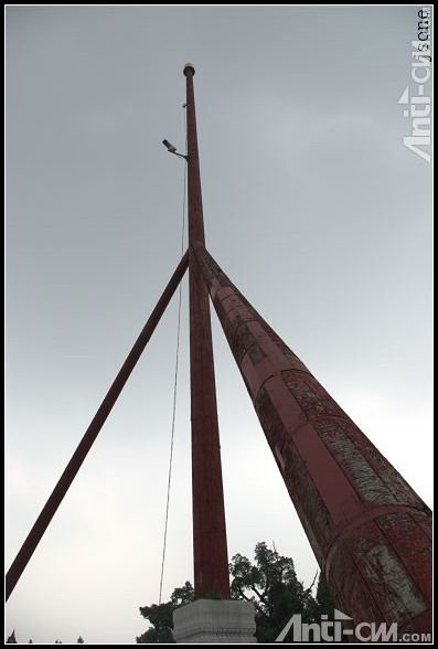 此杆为做祭见祭祀所用的灯，北京城可以远观，被袁世凯毁了两个