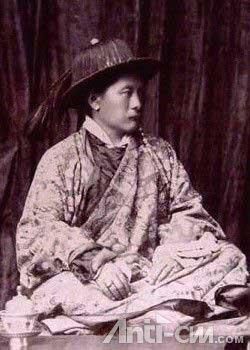 杜托郎加（Thutob Namgyal, 1860——1914）.jpg