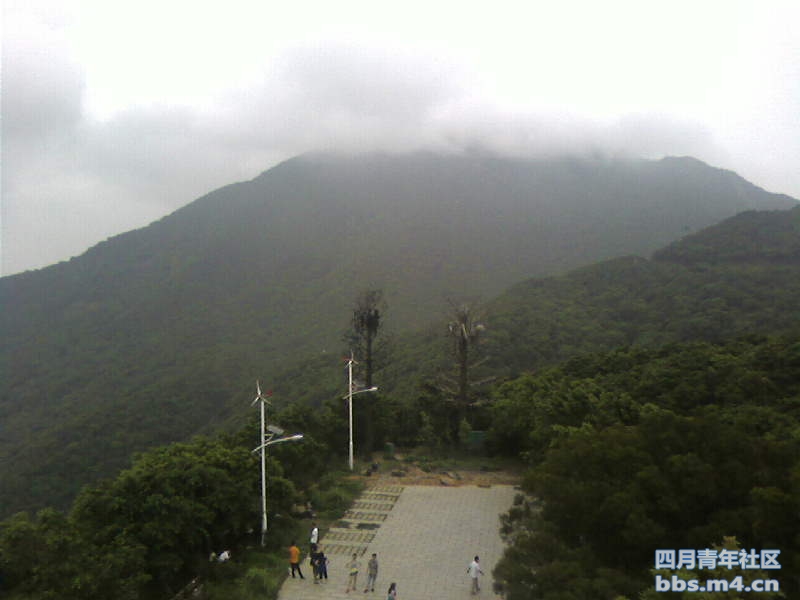 2011-5-1梧桐山 (8).jpg