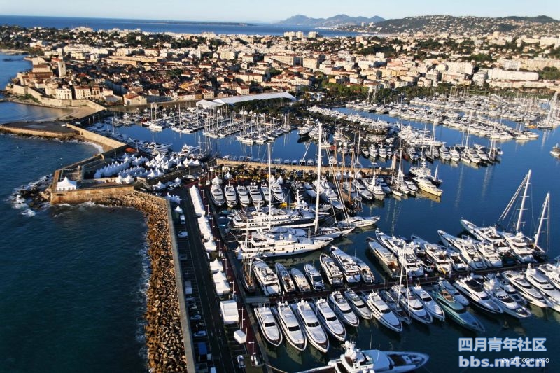 5 Antibes-Yacht-Show.jpg